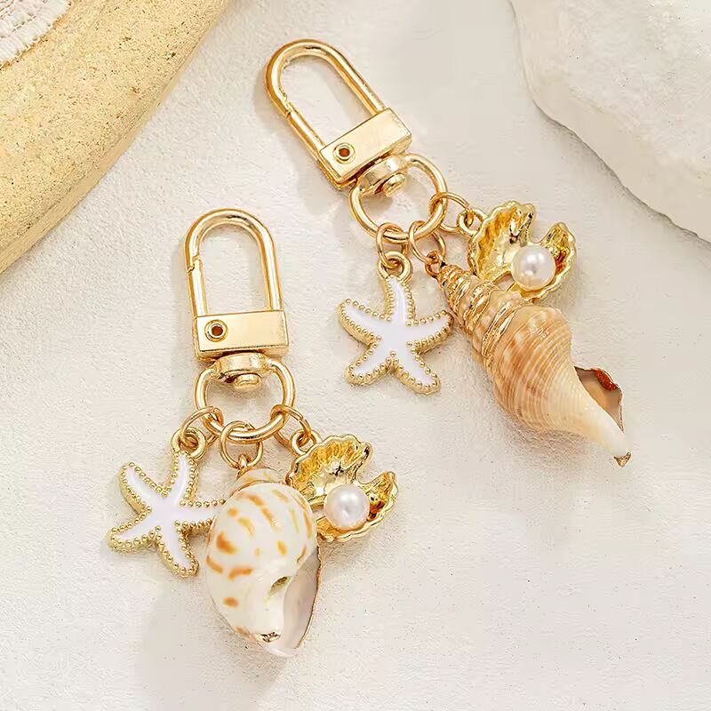 Women Bohemia Starfish Conch Keyrings Pearl Shell Tassel Pendant Exquisite Bag Key Ring Ornaments Seaside Souvenir Gifts
